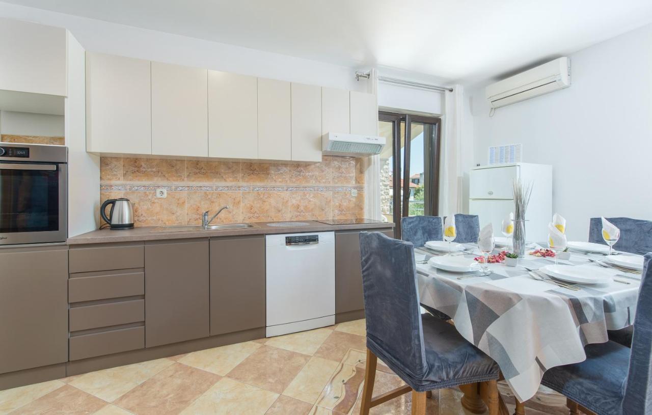 Apartmani Lorena Poreč Eksteriør billede