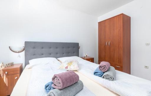 Apartmani Lorena Poreč Eksteriør billede